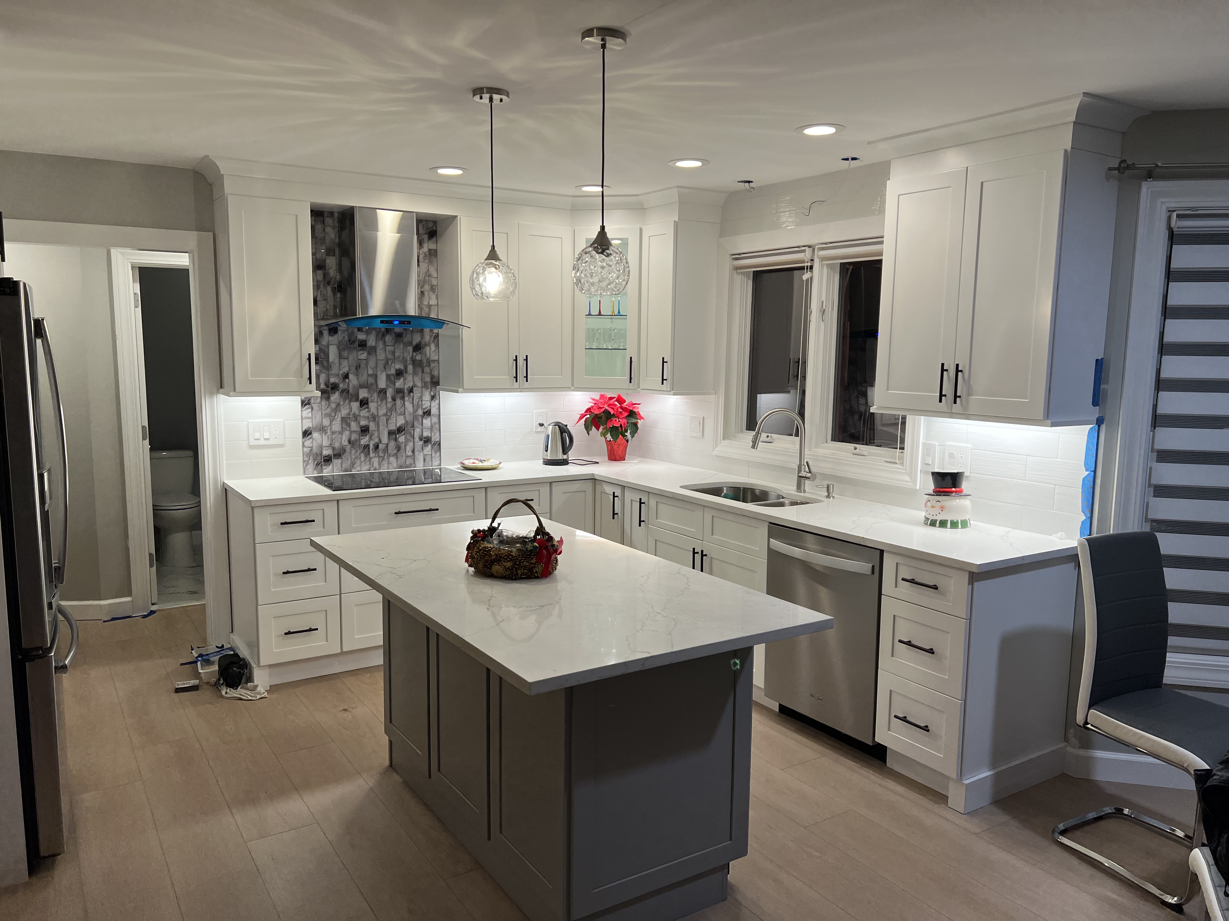 Modern Kitchen Backsplash